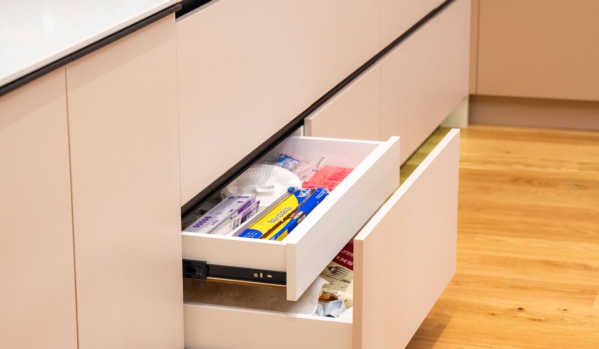 How to Organise a Shared Home Office Space